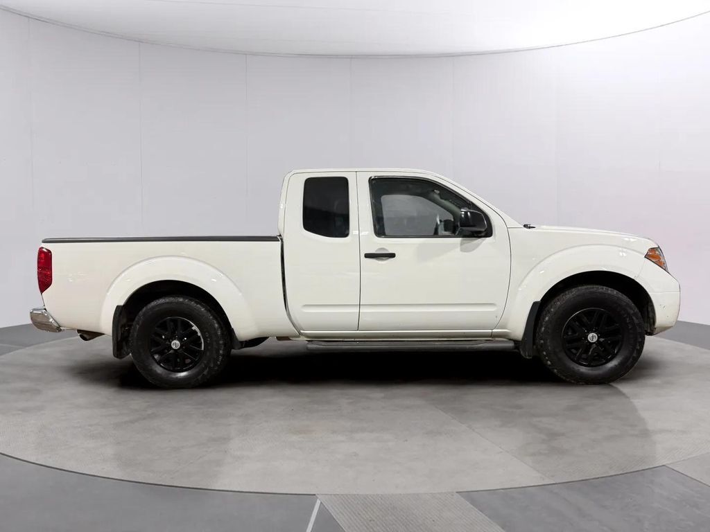 2019 Nissan Frontier SV w/Value Truck Pkg