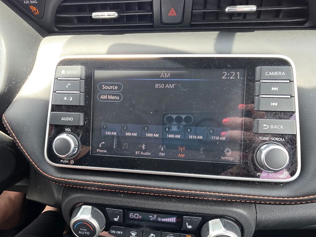 2019 Nissan Kicks SR