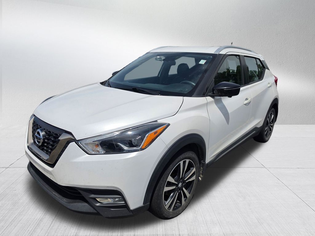 2019 Nissan Kicks SR
