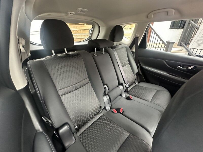 2019 Nissan Rogue SV - GREAT SERVICE HISTORY Webster MA 2019 Nissan Rogue SV - GREAT SERVICE HISTORY Webster MA