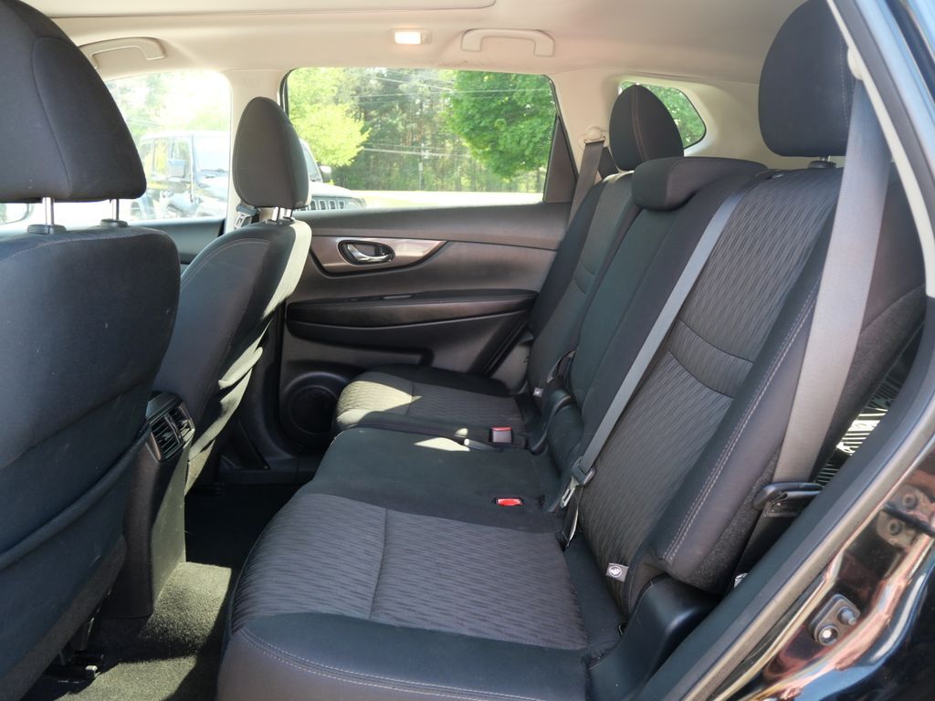 2019 Nissan Rogue SV Mt Pleasant MI