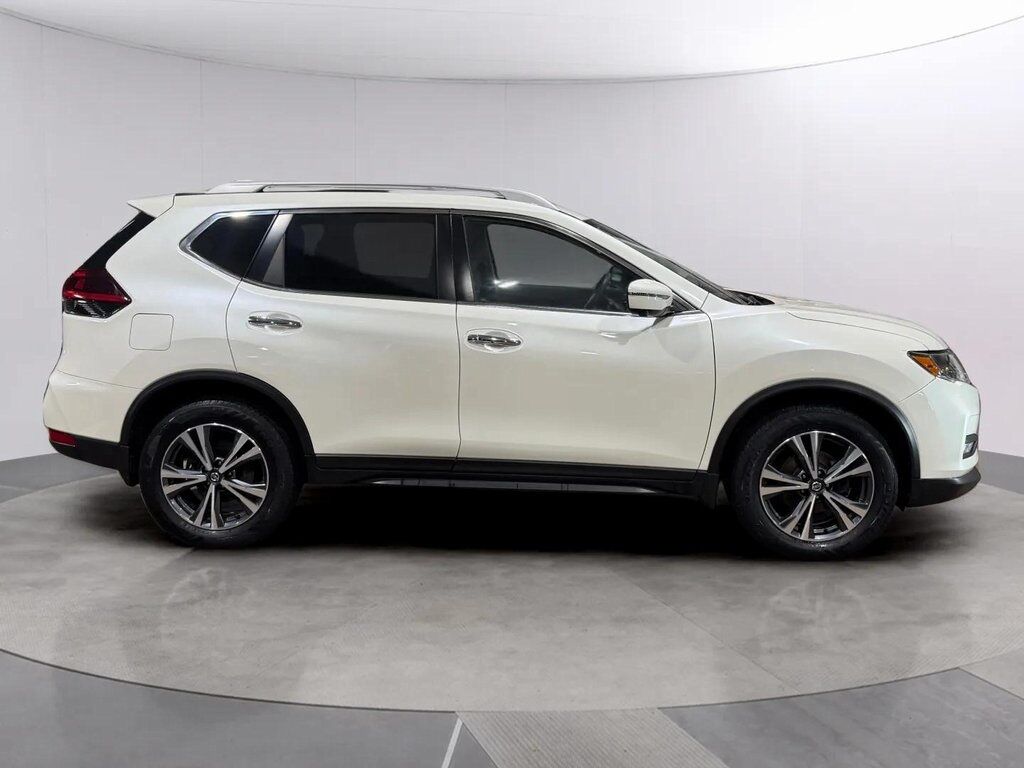 2019 Nissan Rogue SV w/Sun &amp; Sound Touring Pkg