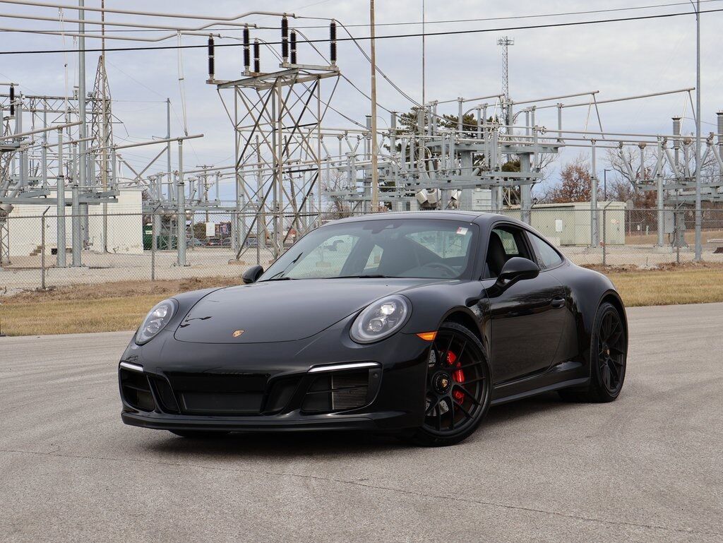 2019 Porsche 911 Carrera GTS