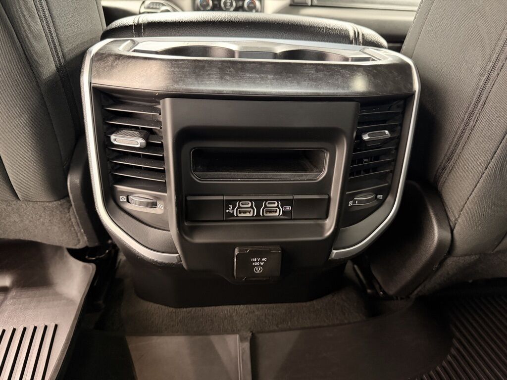 2019 Ram 1500 4x4 Crew Cab Big Horn Minocqua WI 2019 Ram 1500 4x4 Crew Cab Big Horn Minocqua WI