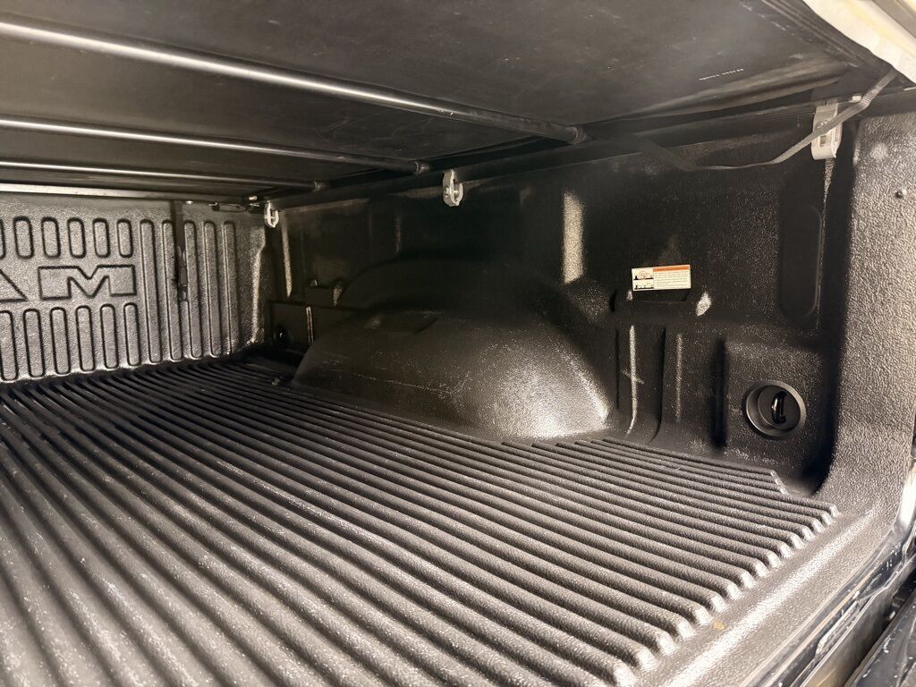 2019 Ram 1500 4x4 Crew Cab Big Horn Minocqua WI 2019 Ram 1500 4x4 Crew Cab Big Horn Minocqua WI