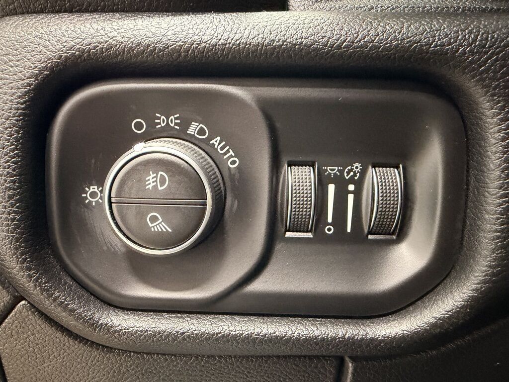 2019 Ram 1500 4x4 Crew Cab Big Horn Minocqua WI 2019 Ram 1500 4x4 Crew Cab Big Horn Minocqua WI