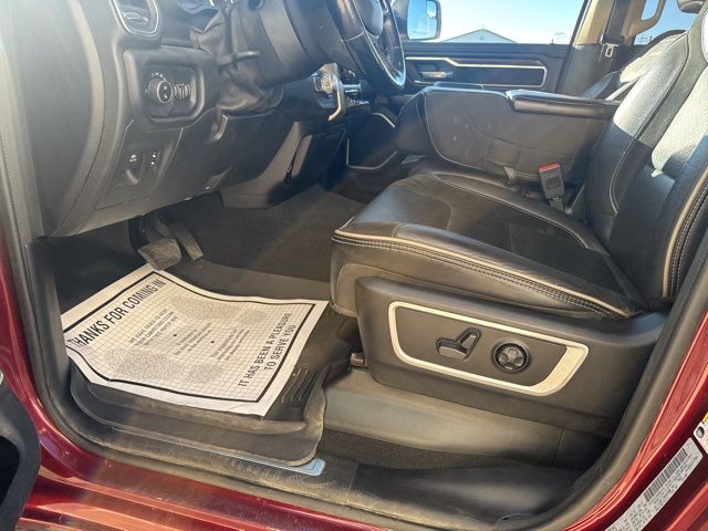2019 Ram 1500 Laramie Watertown SD 2019 Ram 1500 Laramie Watertown SD