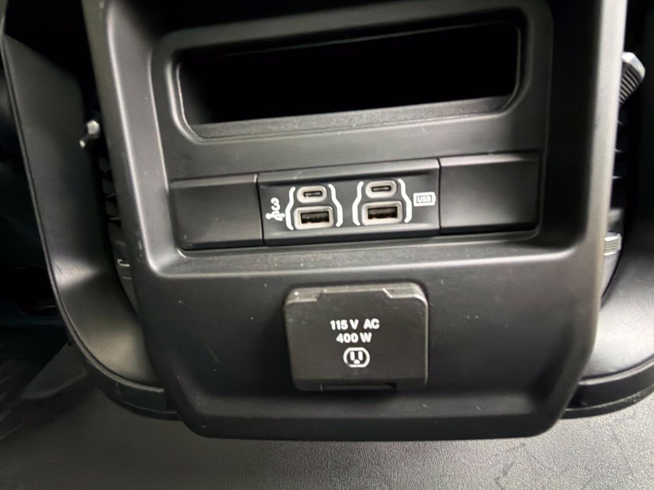 2019 Ram 1500 Laramie Watertown SD 2019 Ram 1500 Laramie Watertown SD