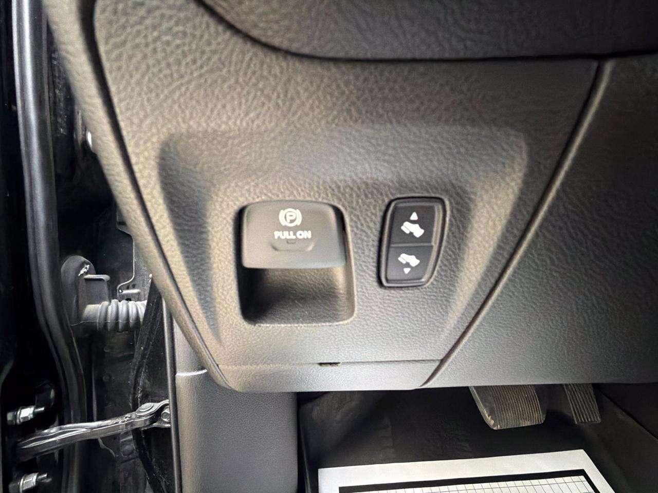2019 Ram 1500 Laramie Watertown SD 2019 Ram 1500 Laramie Watertown SD