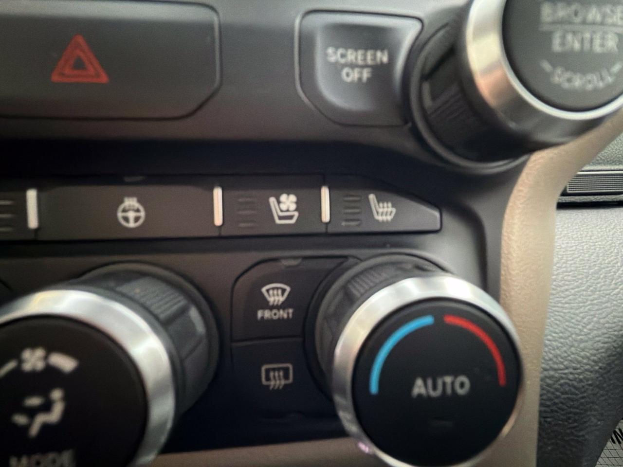 2019 Ram 1500 Laramie Watertown SD 2019 Ram 1500 Laramie Watertown SD