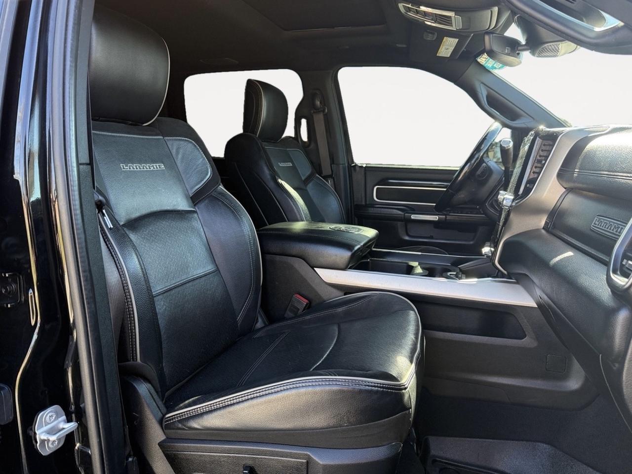 2019 Ram 2500 Laramie, BACKUP CAMERA, APPLE CARPLAY/ANDROID AUTO, ALPINE SPEAKERS, TOW HOOKS, POWER SUNROOF, HEATED AND VENTILATED SEATS, UNIVERSAL GARAGE DOOR OPENER, TOW PACKAGE, POWER RUNNING BOARDS, POWER FOLDING MIRRORS, COME AND TEST DRIVE THIS RAM 2500 TODA Norfolk VA 2019 Ram 2500 Laramie, BACKUP CAMERA, APPLE CARPLAY/ANDROID AUTO, ALPINE SPEAKERS, TOW HOOKS, POWER SUNROOF, HEATED AND VENTILATED SEATS, UNIVERSAL GARAGE DOOR OPENER, TOW PACKAGE, POWER RUNNING BOARDS, POWER FOLDING MIRRORS, COME AND TEST DRIVE THIS RAM 2500 TODA Norfolk VA