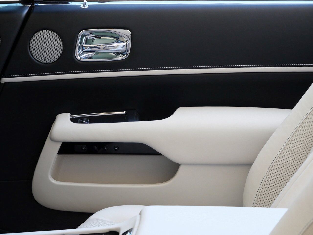 2019 Rolls-Royce Dawn Lawrence KS