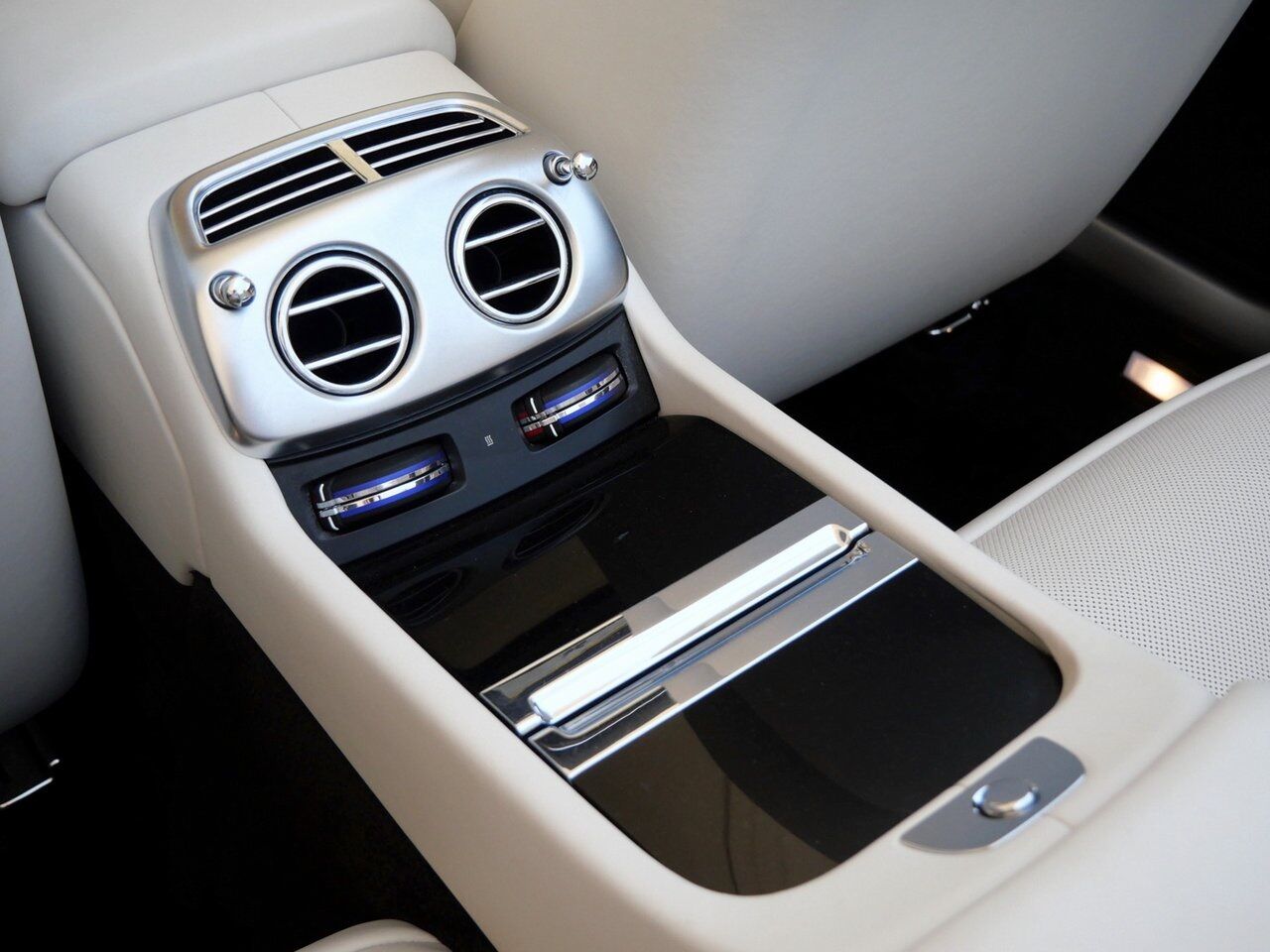 2019 Rolls-Royce Dawn Lawrence KS