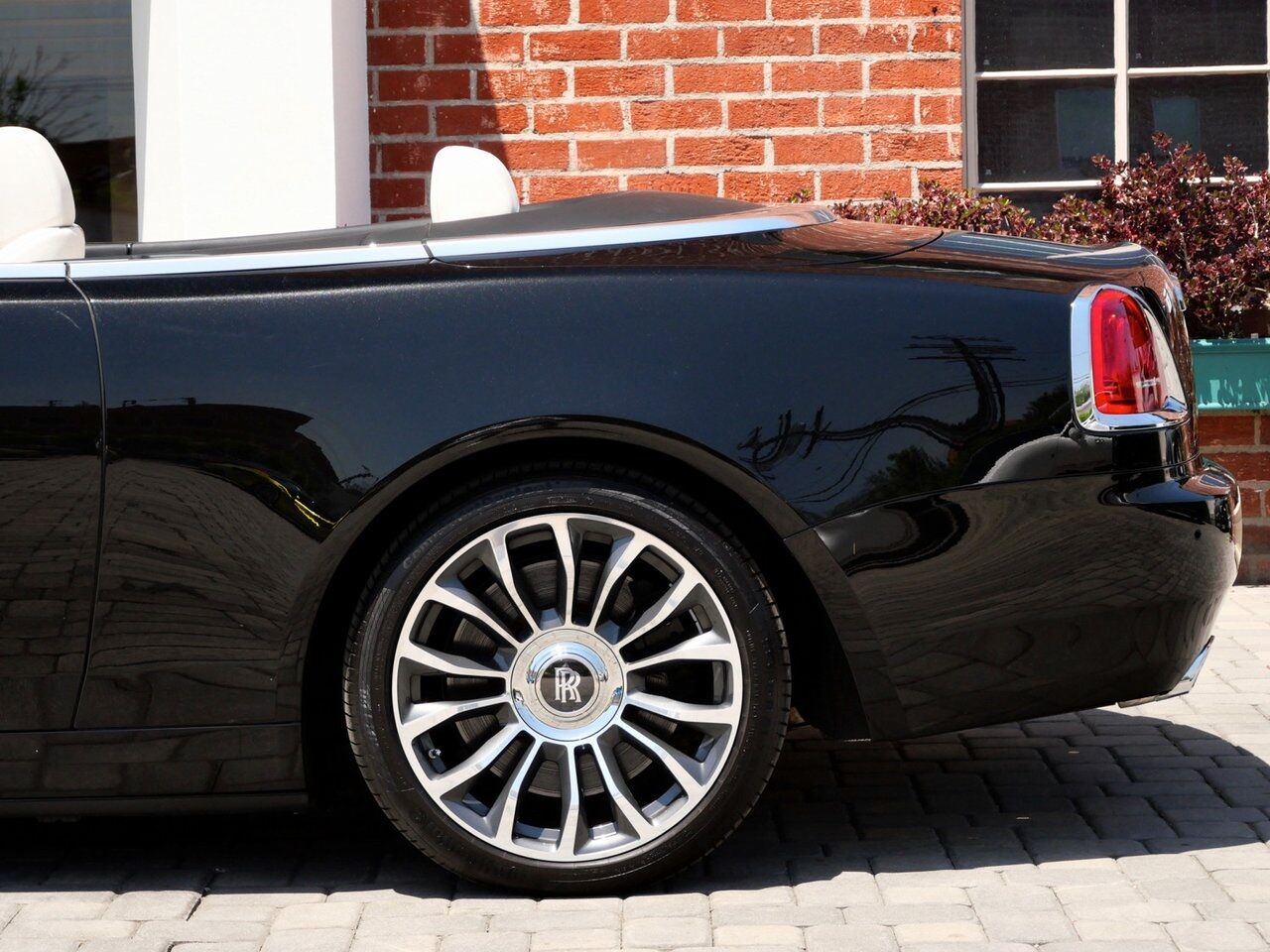 2019 Rolls-Royce Dawn Lawrence KS