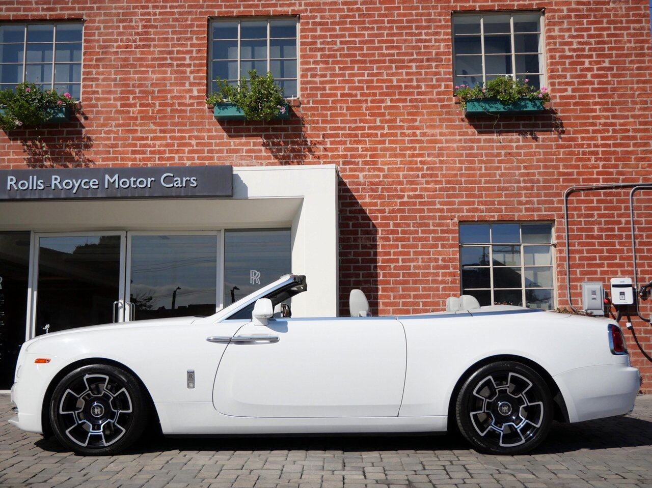 2019 Rolls-Royce Dawn