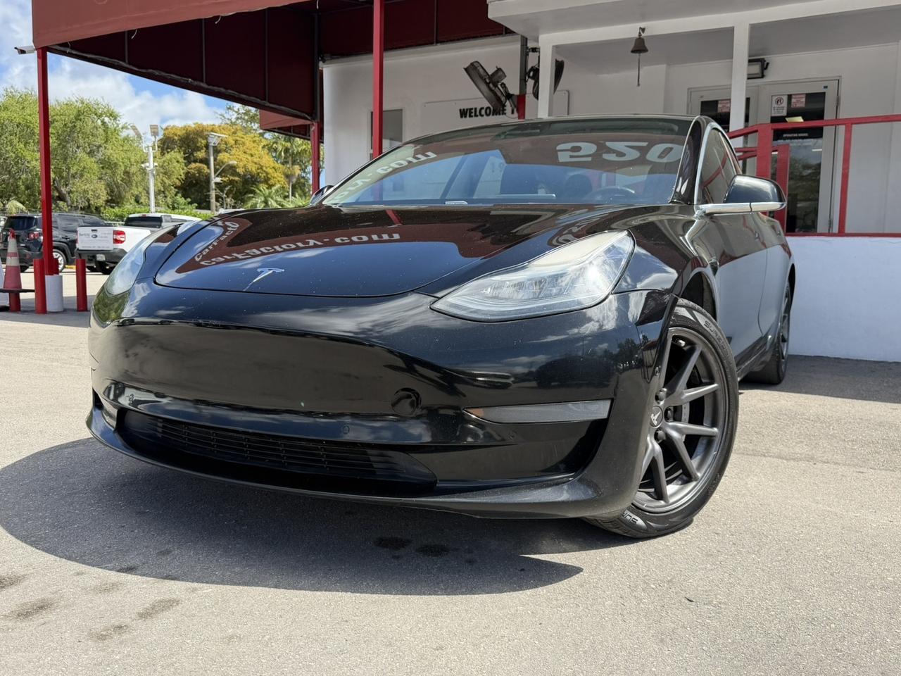 2019 Tesla Model 3 Base