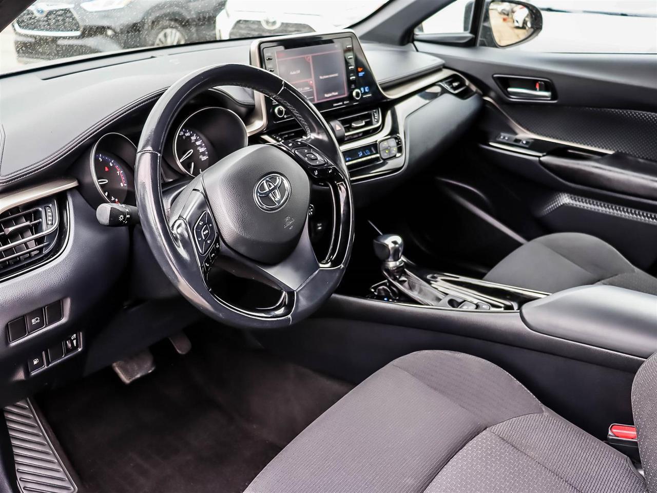 2019 Toyota C-HR Base Mississauga ON