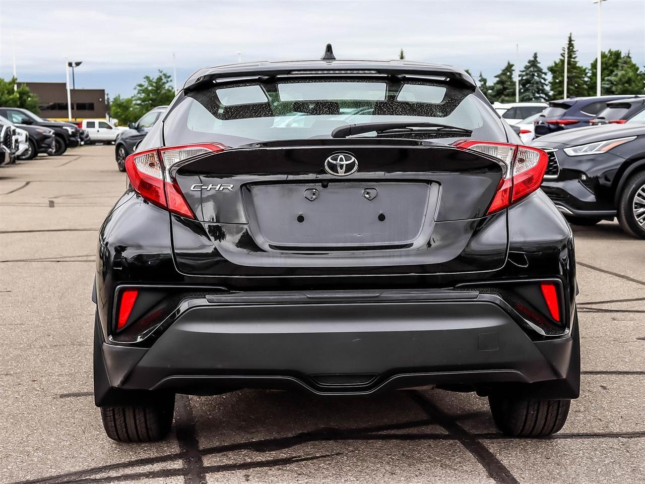 2019 Toyota C-HR Base Mississauga ON