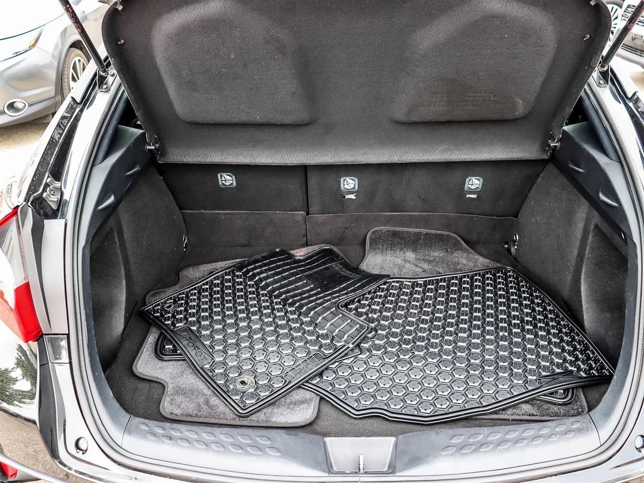 2019 Toyota C-HR Base Mississauga ON