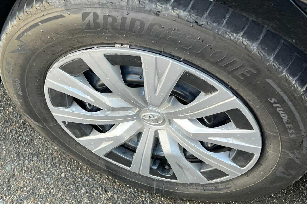 2019 Toyota Camry Hybrid LE Roseville CA