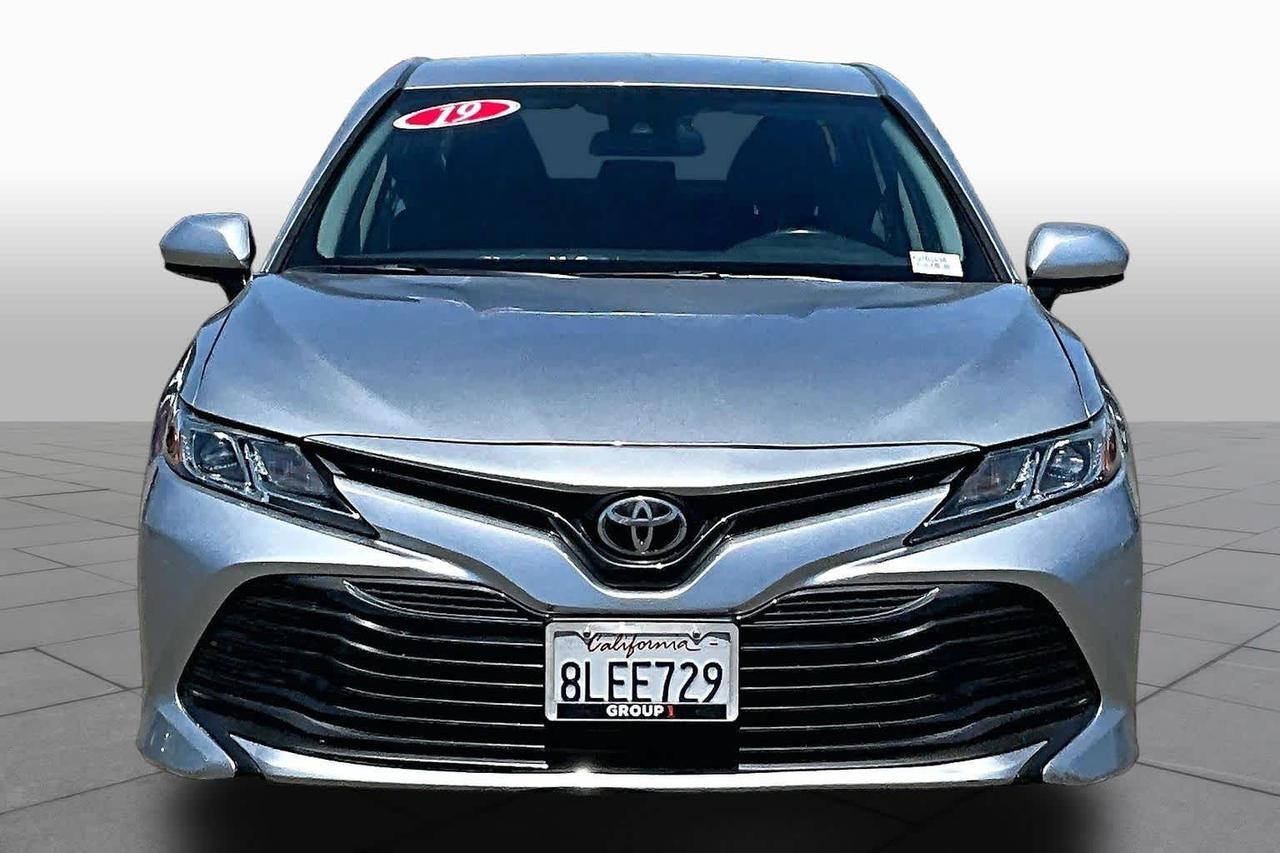 2019 Toyota Camry LE 2019 Toyota Camry LE