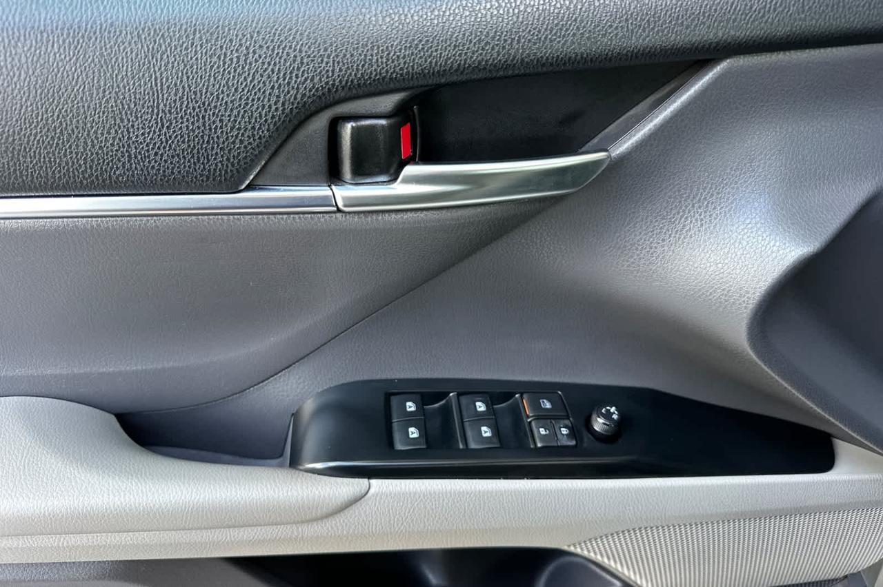 2019 Toyota Camry SE Roseville CA