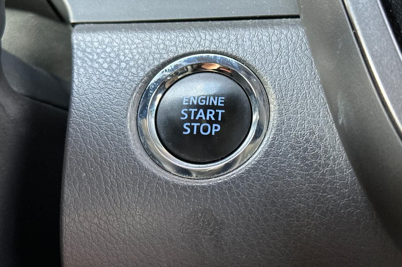 2019 Toyota Camry SE Roseville CA
