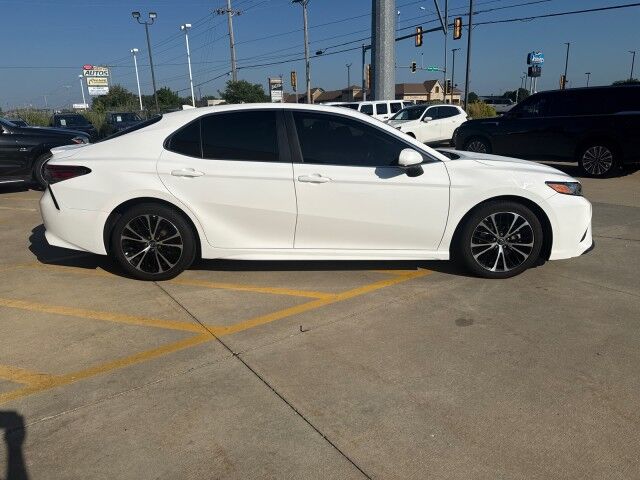 2019 Toyota Camry SE Springfield IL 2019 Toyota Camry SE Springfield IL