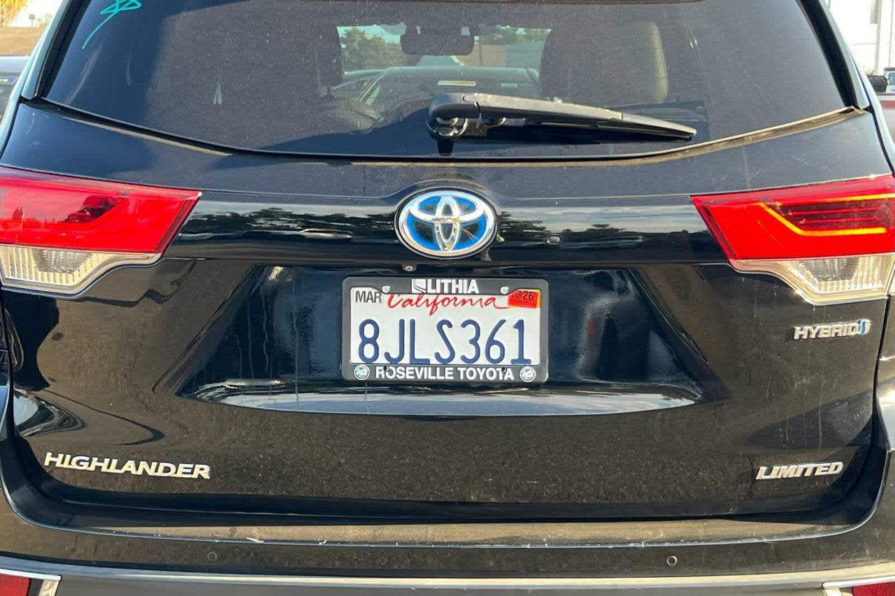 2019 Toyota Highlander Hybrid Limited Platinum Roseville CA