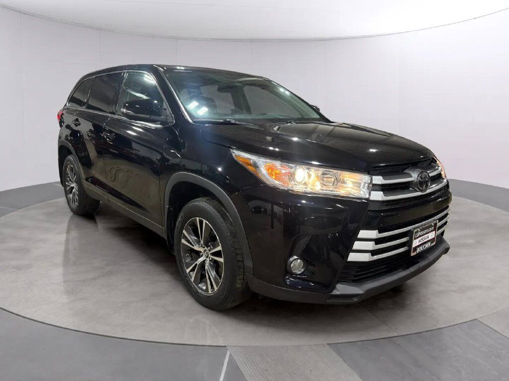2019 Toyota Highlander LE Plus San Clemente CA