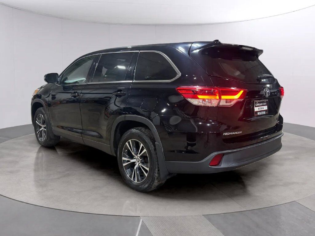 2019 Toyota Highlander LE Plus San Clemente CA