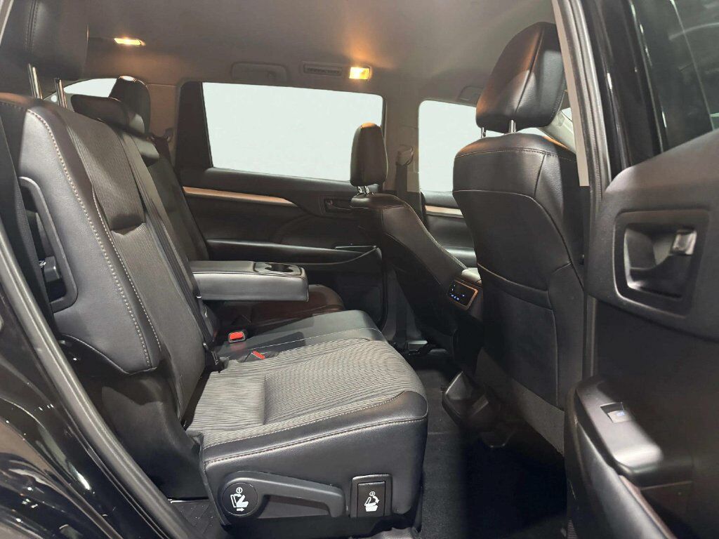 2019 Toyota Highlander LE Plus San Clemente CA