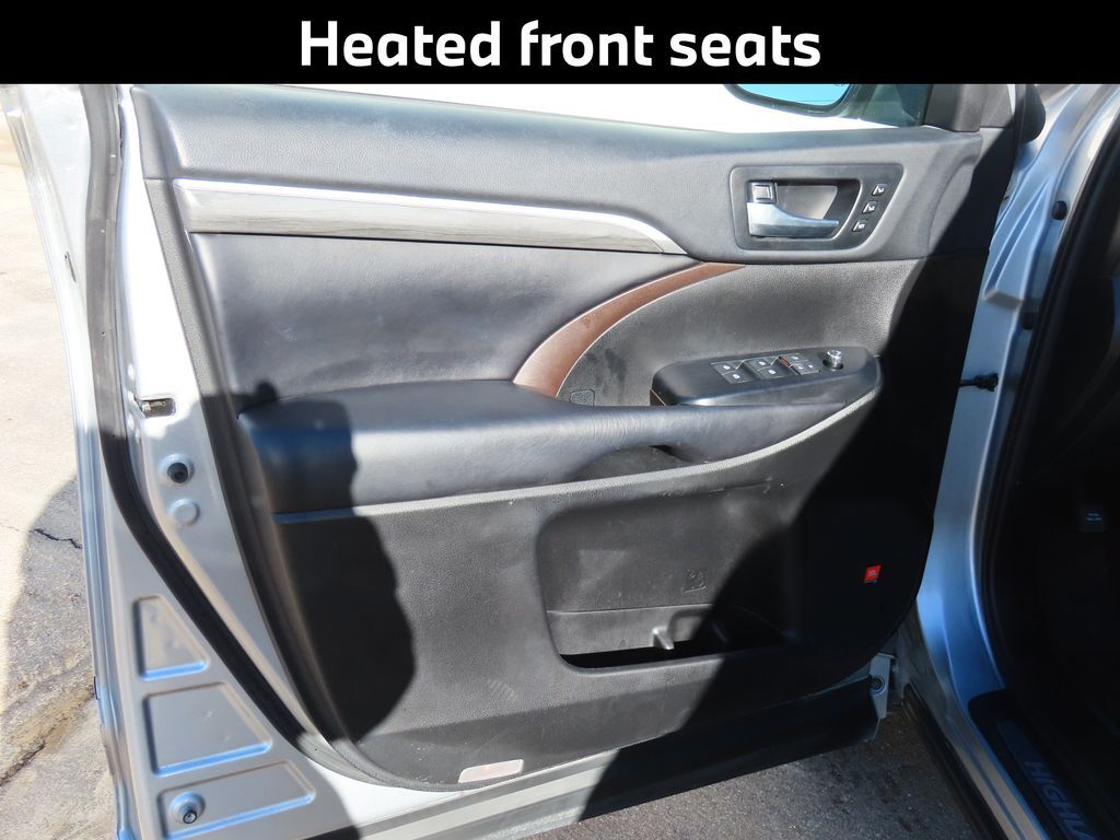 2019 Toyota Highlander Limited Platinum