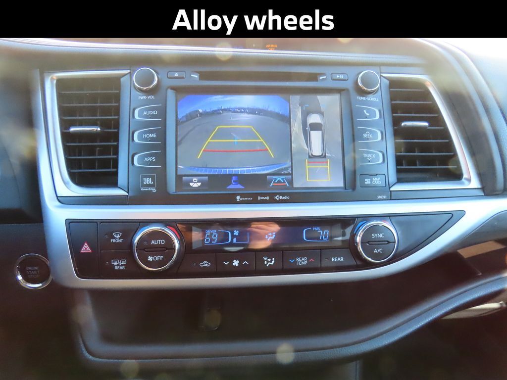 2019 Toyota Highlander Limited Platinum