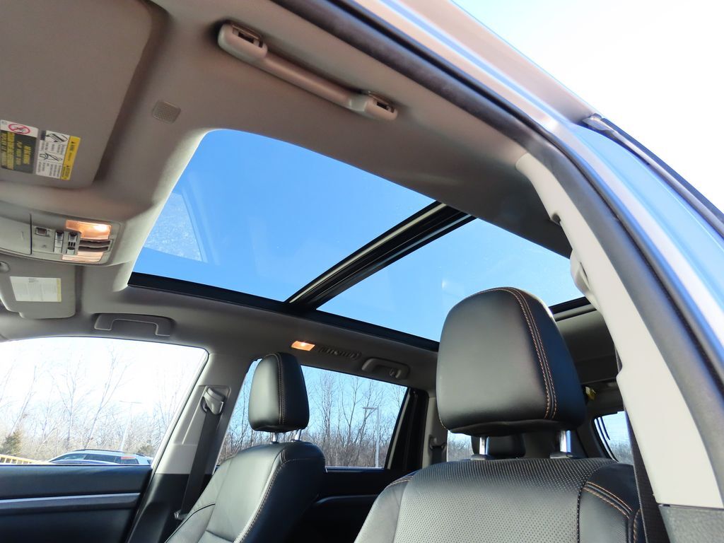 2019 Toyota Highlander Limited Platinum