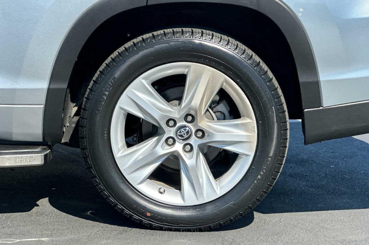 2019 Toyota Highlander Limited Platinum Roseville CA