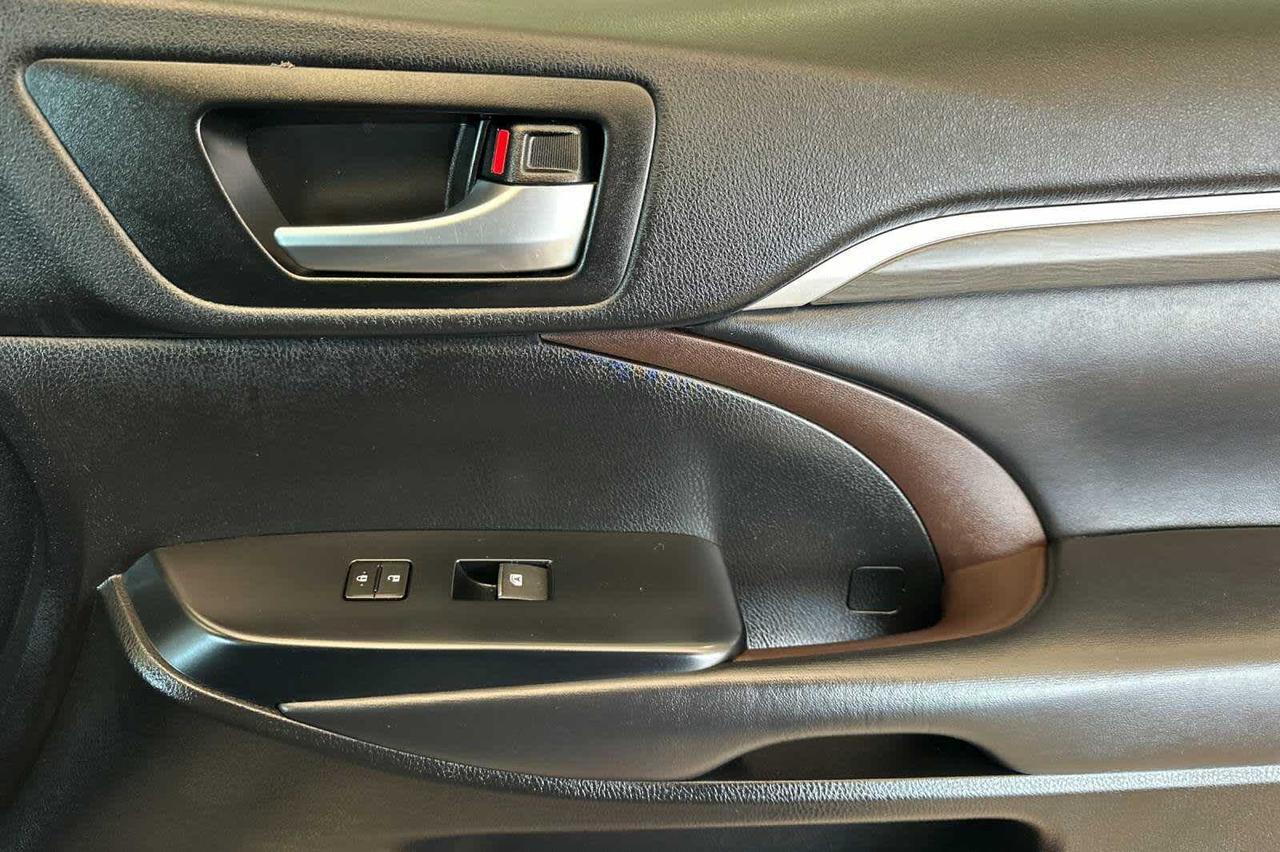 2019 Toyota Highlander Limited Platinum Roseville CA