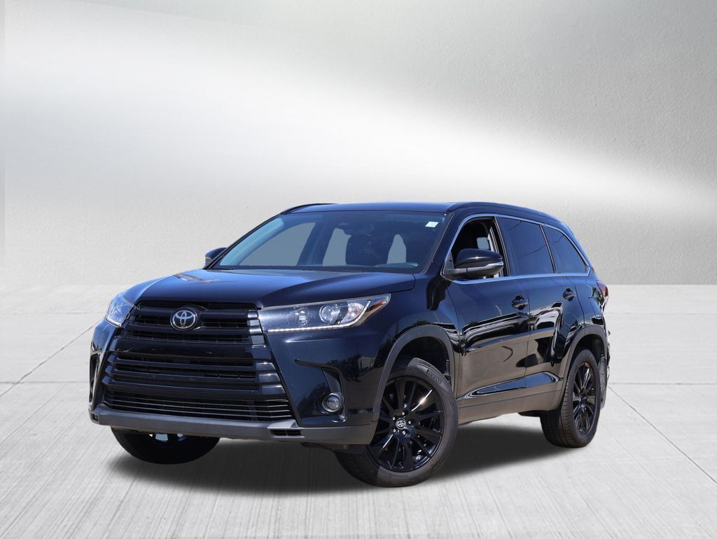 2019 Toyota Highlander SE