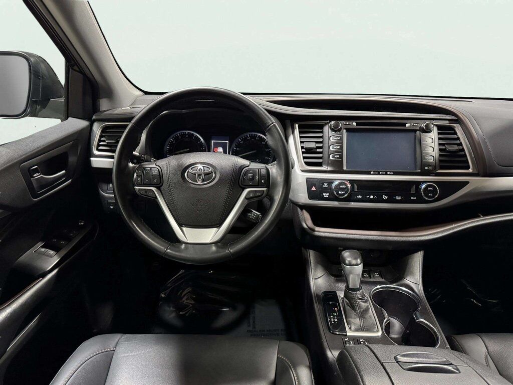 2019 Toyota Highlander XLE San Clemente CA