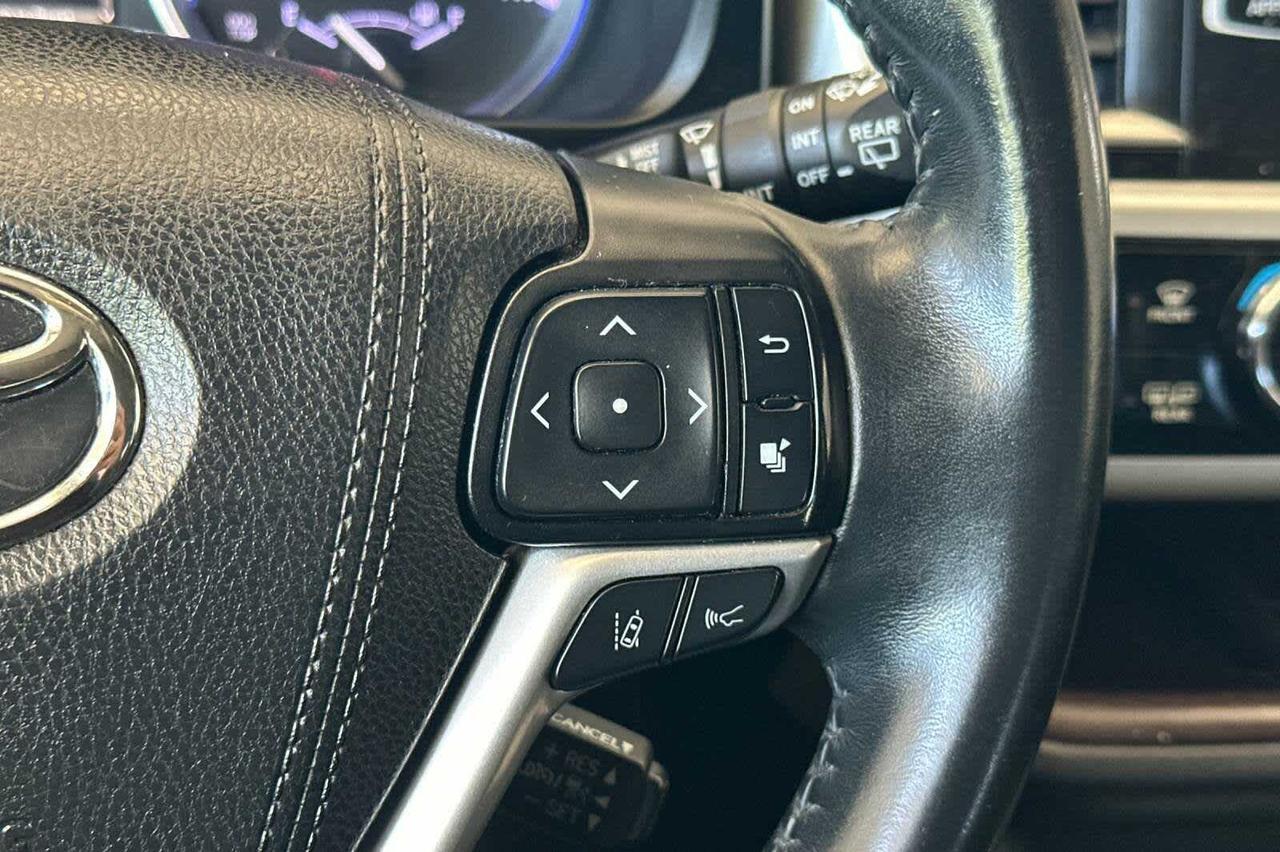 2019 Toyota Highlander XLE Roseville CA