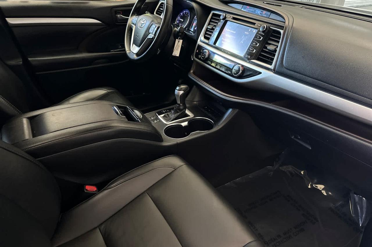 2019 Toyota Highlander XLE Roseville CA