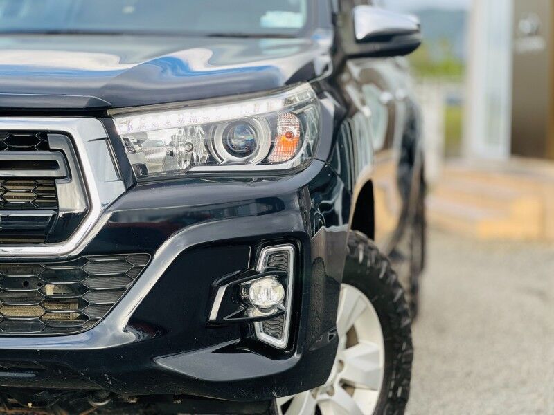 2019 Toyota Hilux SR5 Vaitele 2019 Toyota Hilux SR5 Vaitele