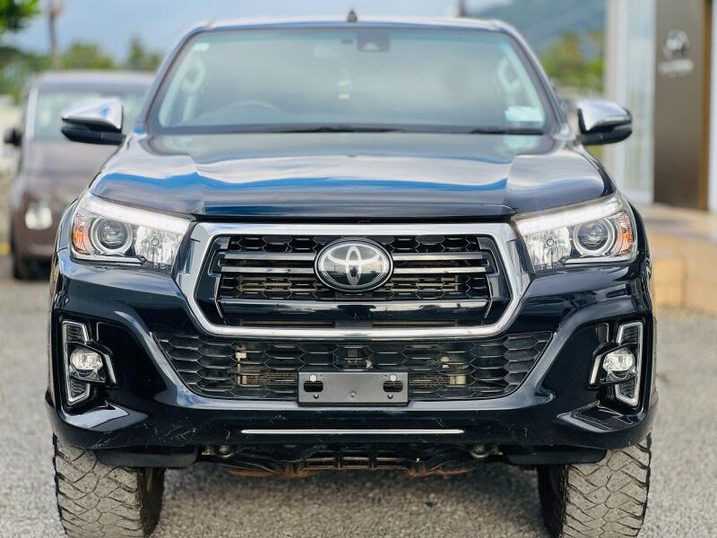 2019 Toyota Hilux SR5 Vaitele 2019 Toyota Hilux SR5 Vaitele