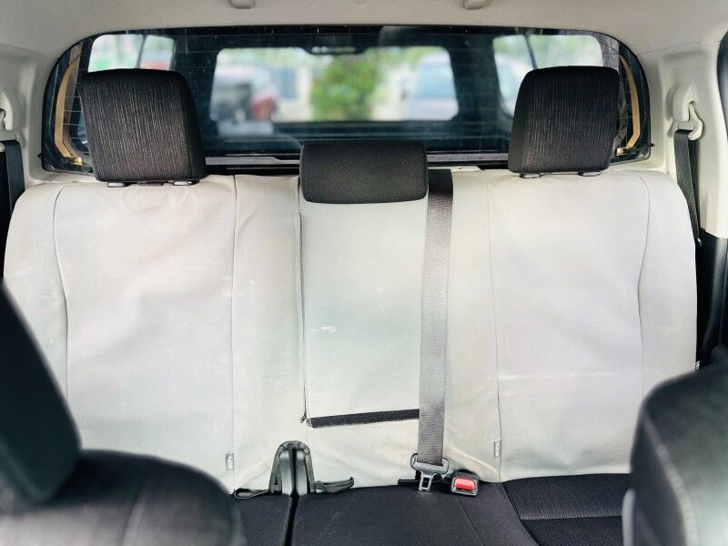 2019 Toyota Hilux SR5 Vaitele 2019 Toyota Hilux SR5 Vaitele