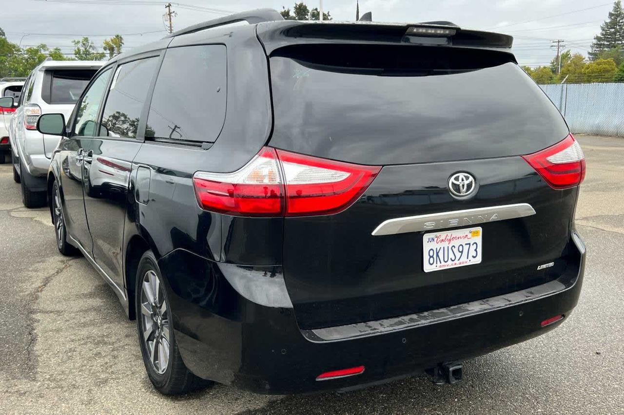 2019 Toyota Sienna Limited Roseville CA