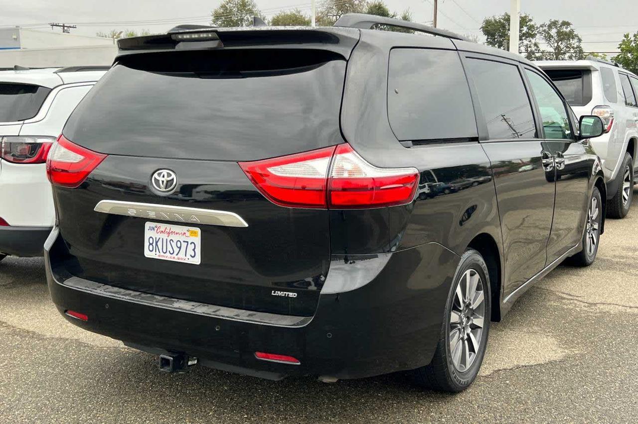 2019 Toyota Sienna Limited Roseville CA