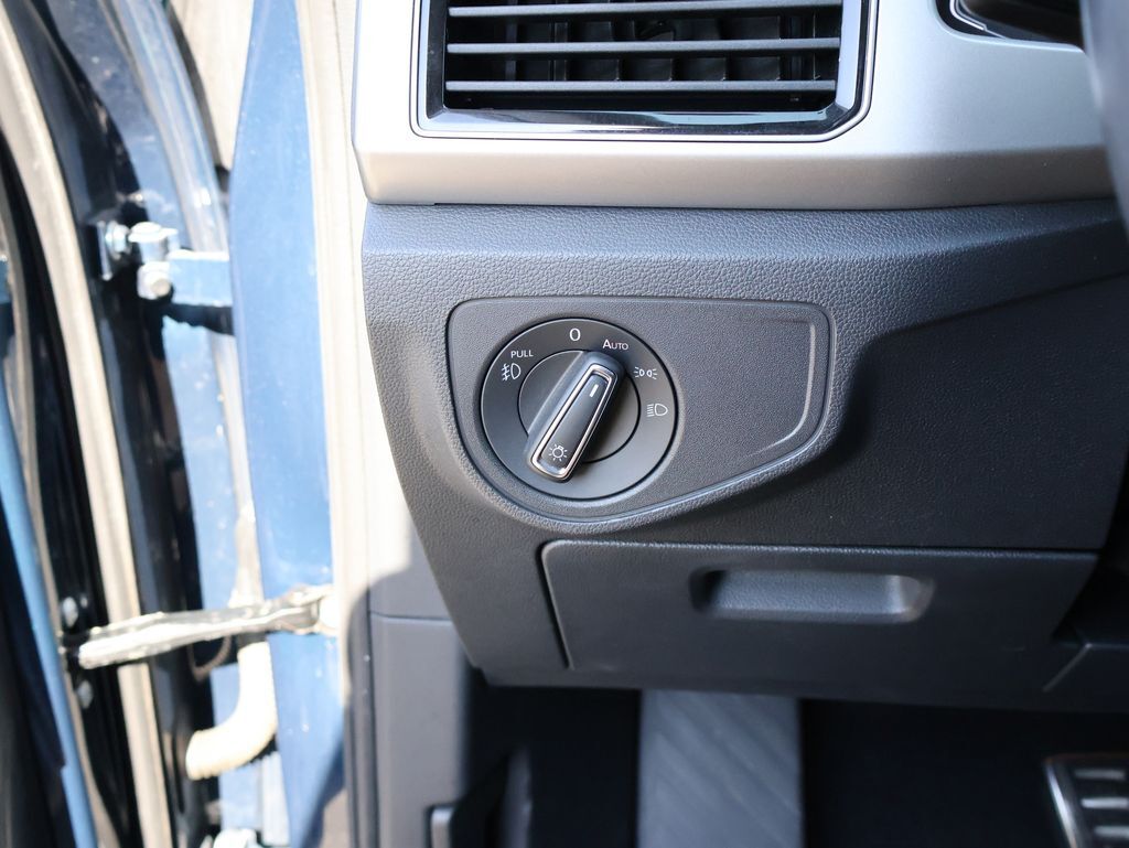 2019 Volkswagen Atlas 3.6L V6 SEL R-Line