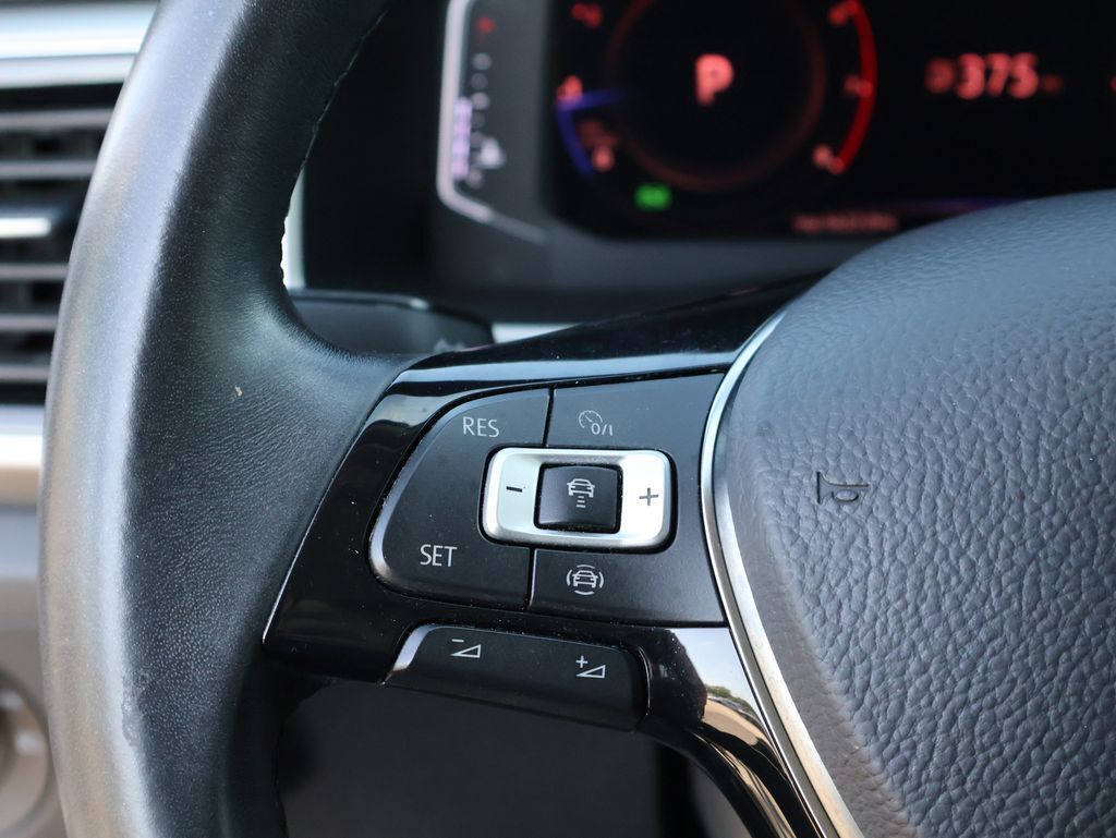 2019 Volkswagen Atlas 3.6L V6 SEL R-Line