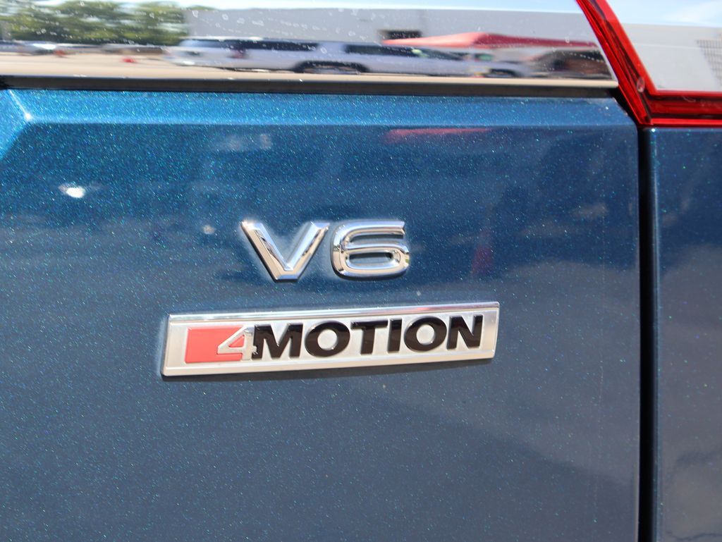 2019 Volkswagen Atlas 3.6L V6 SEL R-Line