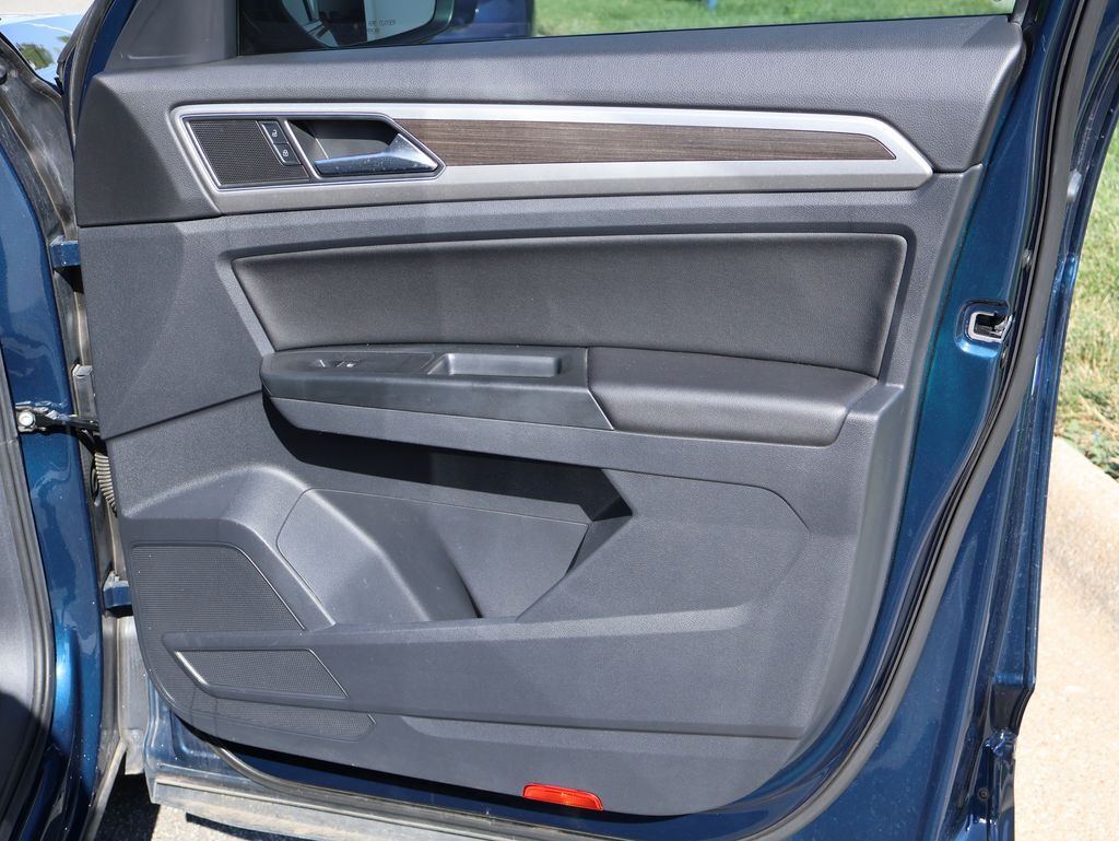 2019 Volkswagen Atlas 3.6L V6 SEL R-Line